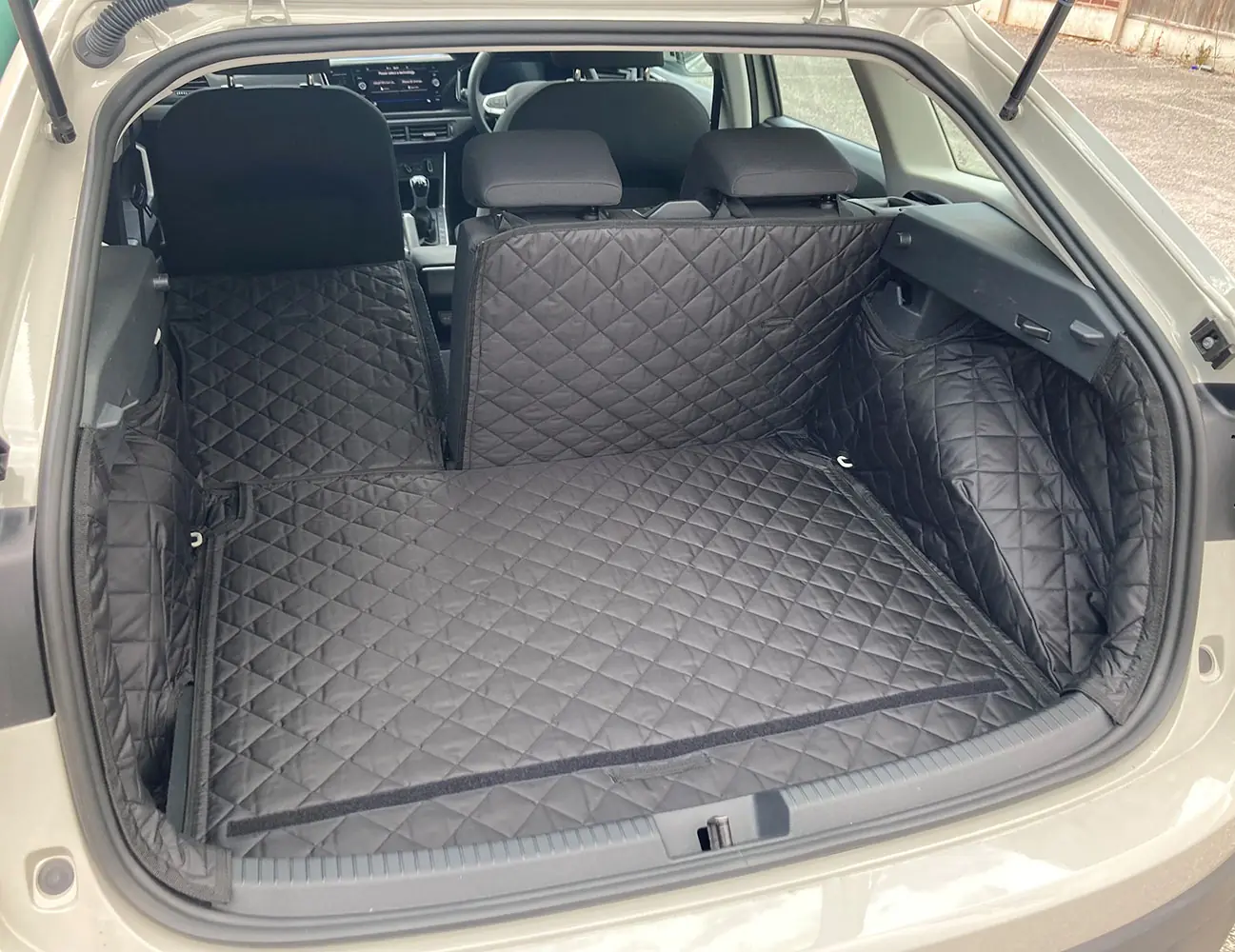 Dropback & 40/60 Seat Split